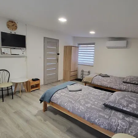 ベッド・アンド・ブレックファスト Siodemka Stary Wegliniec