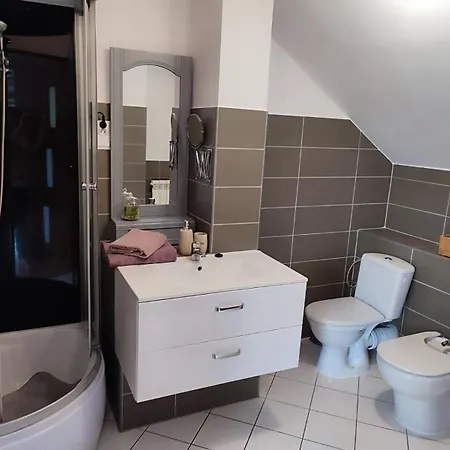 ベッド・アンド・ブレックファスト Siodemka Stary Wegliniec